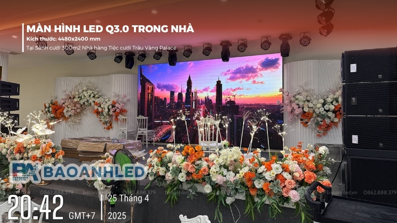 lap-dat-man-hinh-led-q3-0-trong-nha-tai-nha-hang-tiec-cuoi-trau-vang-palace-3