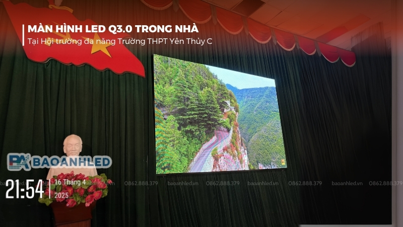 lap-dat-man-hinh-led-q3-0-trong-nha-tai-truong-thpt-yen-thuy-c-3