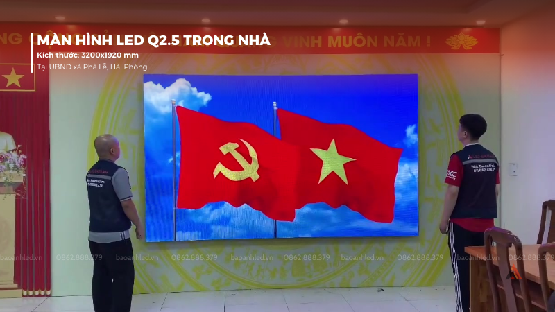 lap-dat-man-hinh-led-q2-5-trong-nha-tai-ubnd-xa-pha-le-1