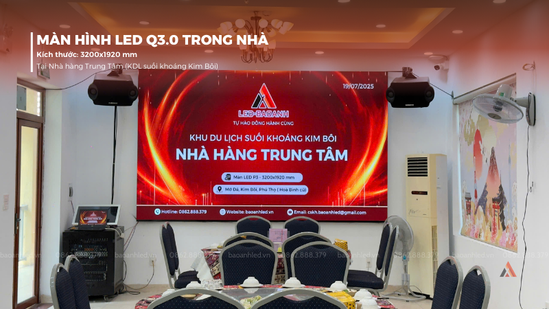 lap-dat-man-hinh-led-q3-0-trong-nha-tai-nha-hang-trung-tam-1