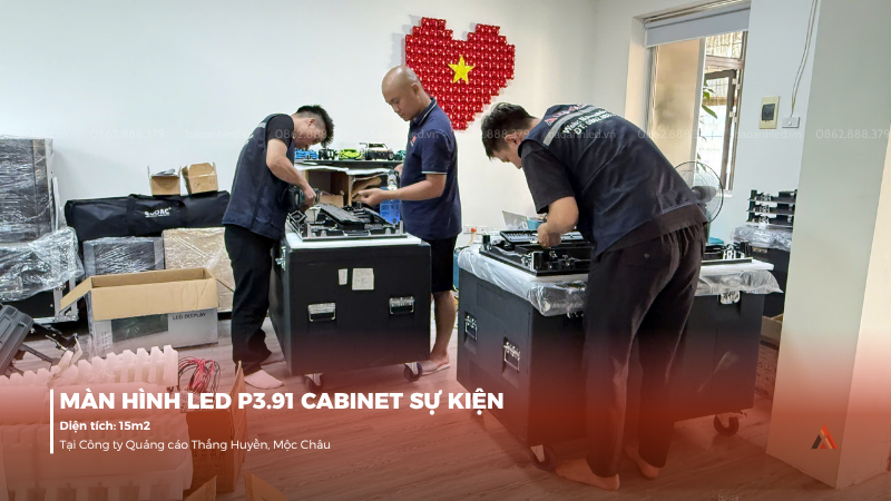 anh-lap-dat-man-hinh-led-p3-91-cabinet-su-kien-tai-cong-ty-quang-cao-thang-huyen-1