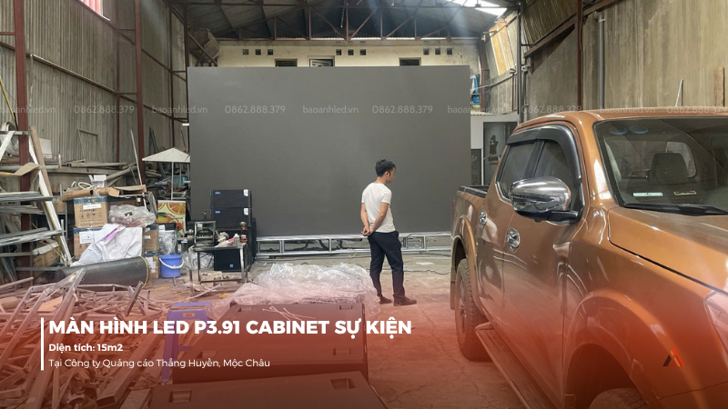 anh-lap-dat-man-hinh-led-p3-91-cabinet-su-kien-tai-cong-ty-quang-cao-thang-huyen-5