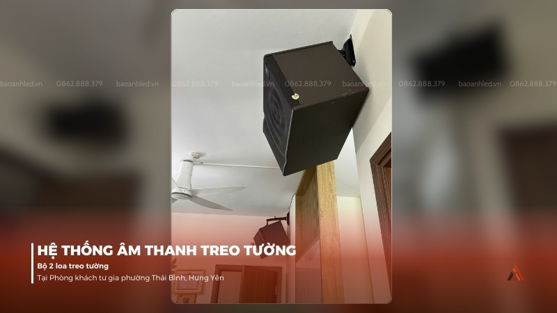 anh-lap-dat-he-thong-am-thanh-treo-truong-tai-phong-khach-tu-gia-2