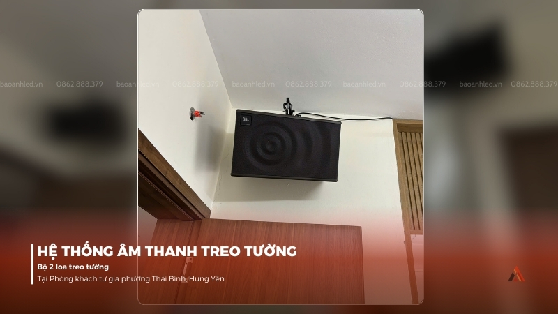 anh-lap-dat-he-thong-am-thanh-treo-truong-tai-phong-khach-tu-gia-3
