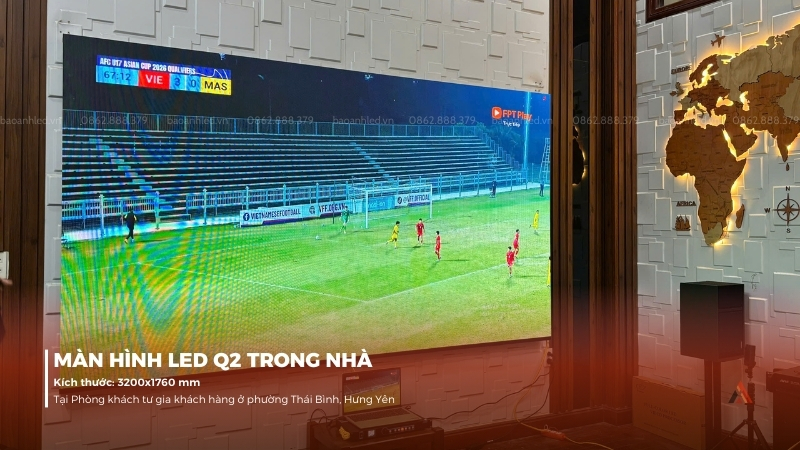anh-lap-dat-man-hinh-led-q2-trong-nha-tai-phong-khach-tu-gia-3
