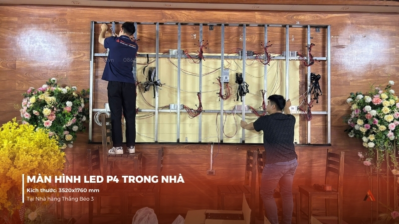 lap-dat-man-hinh-led-p4-trong-nha-tai-nha-hang-thang-beo-3