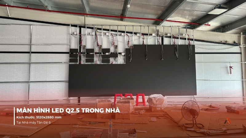 lap-dat-man-hinh-led-q2-5-trong-nha-tai-nha-may-tan-de-4