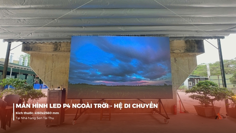 anh-lap-dat-man-hinh-led-p4-ngoai-troi-tai-nha-hang-sen-tai-thu-4