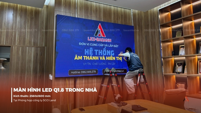 anh-lap-dat-man-hinh-led-q1-8-trong-nha-tai-sgo-land-1