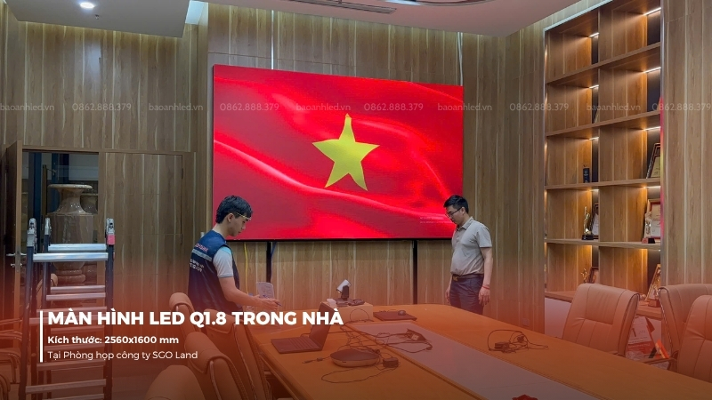 anh-lap-dat-man-hinh-led-q1-8-trong-nha-tai-sgo-land-3