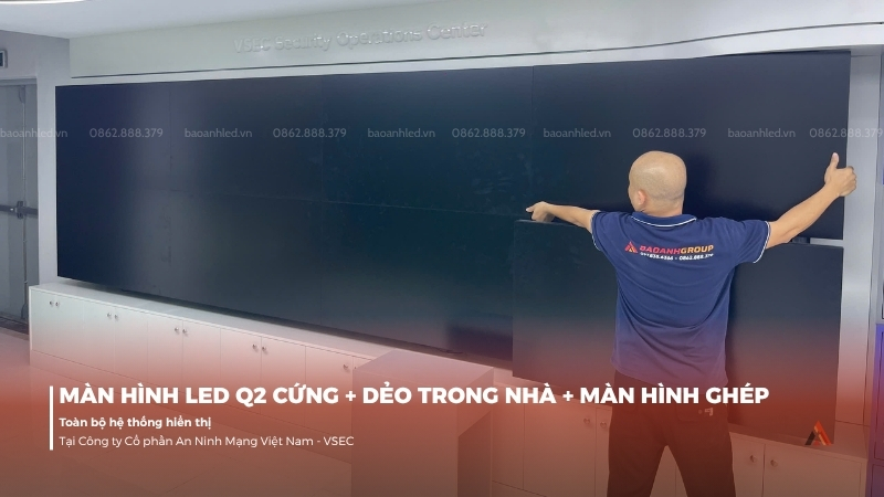 anh-lap-dat-man-hinh-led-q2-cung-deo-va-he-thong-man-hinh-ghep-trong-nha-tai-vsec-5