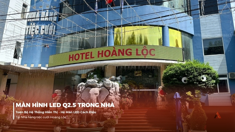 anh-lap-dat-man-hinh-led-q2-5-trong-nha-tai-nha-hang-tiec-cuoi-hoang-loc-2
